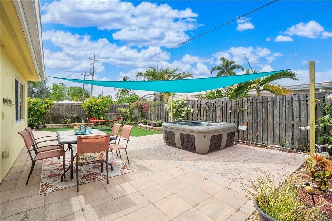161 Se 5Th Court – photo 3