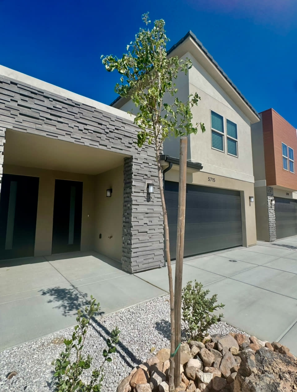 5715 South Weehawken Lane – photo 1