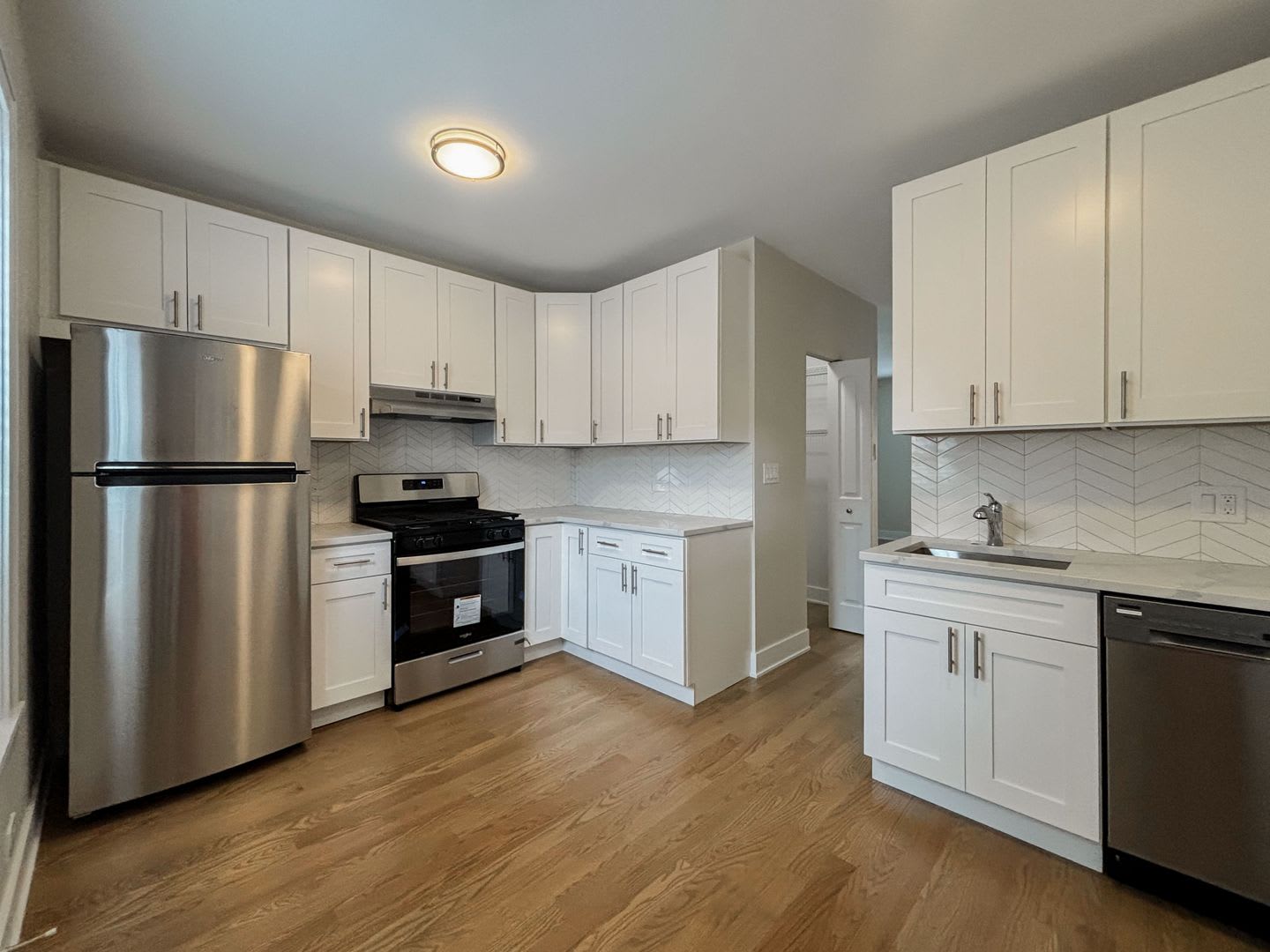 2344 West Addison – photo 5