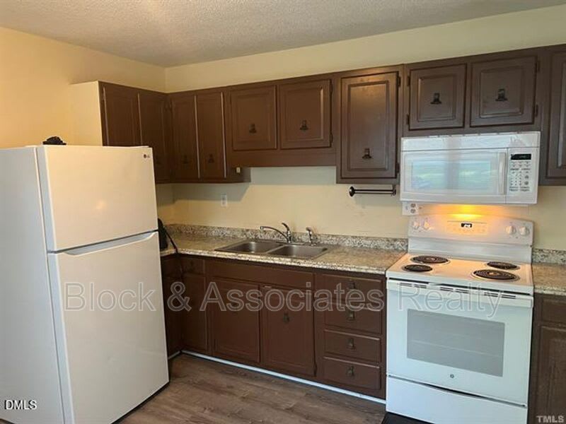 2301 Keith Drive – photo 3