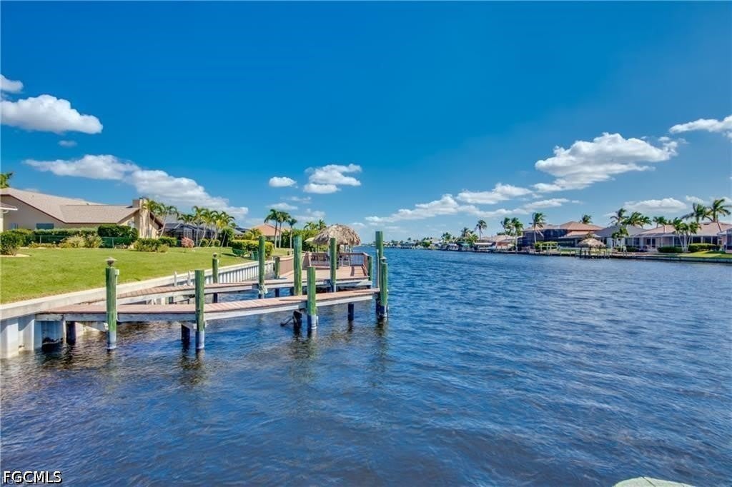 2720 SW 51st Street – photo 3