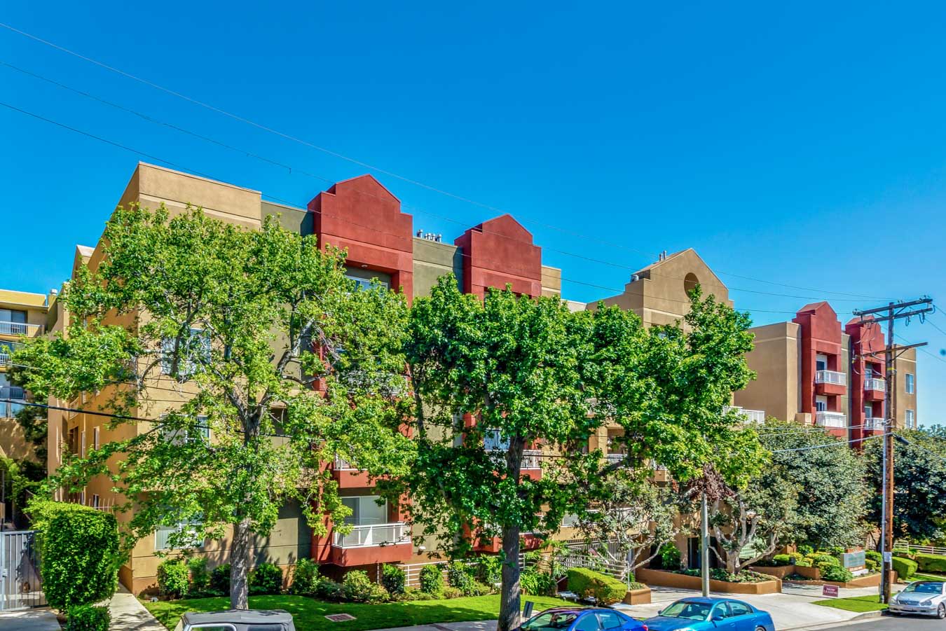 Marlon Manor Apartments – photo 2