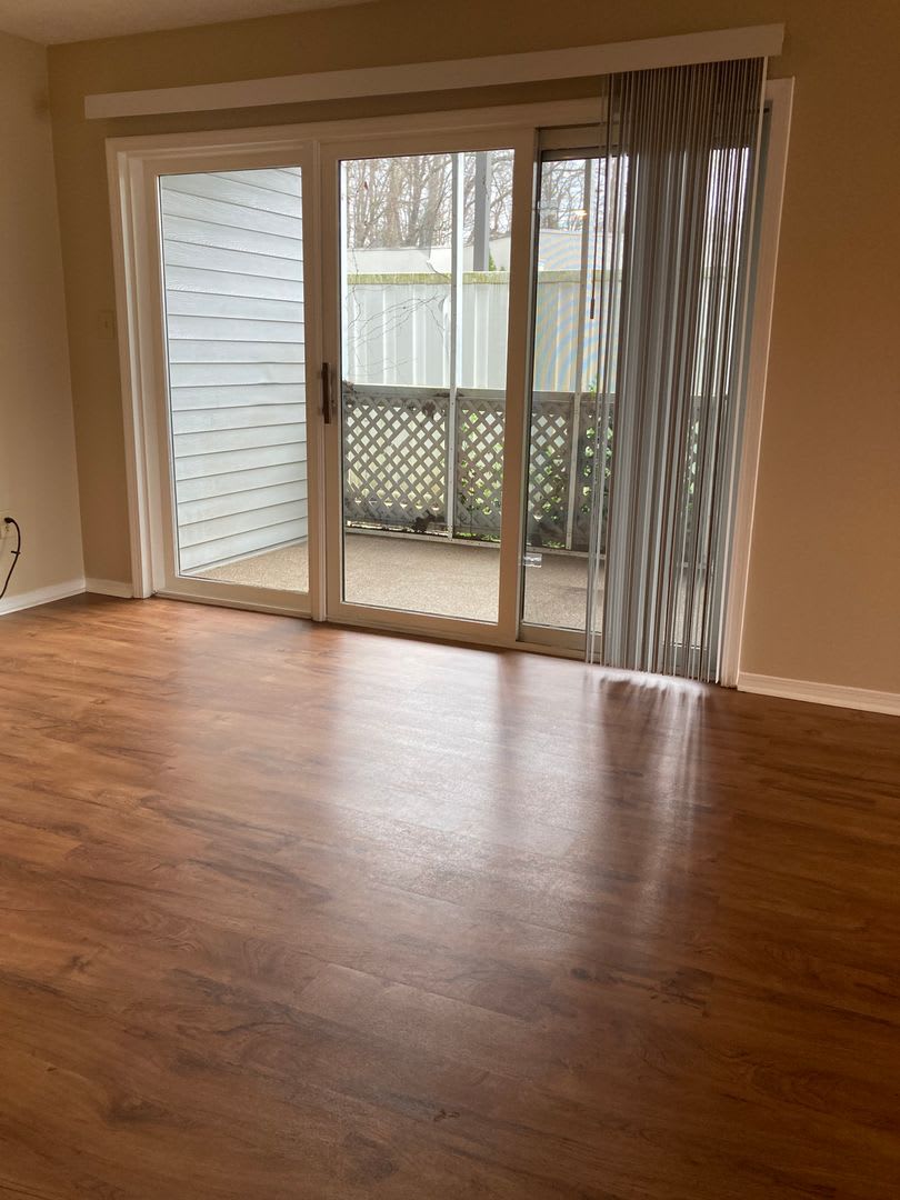 3 bedroom, 2.5 bath Condo: Gentry Quarters Complex – photo 5