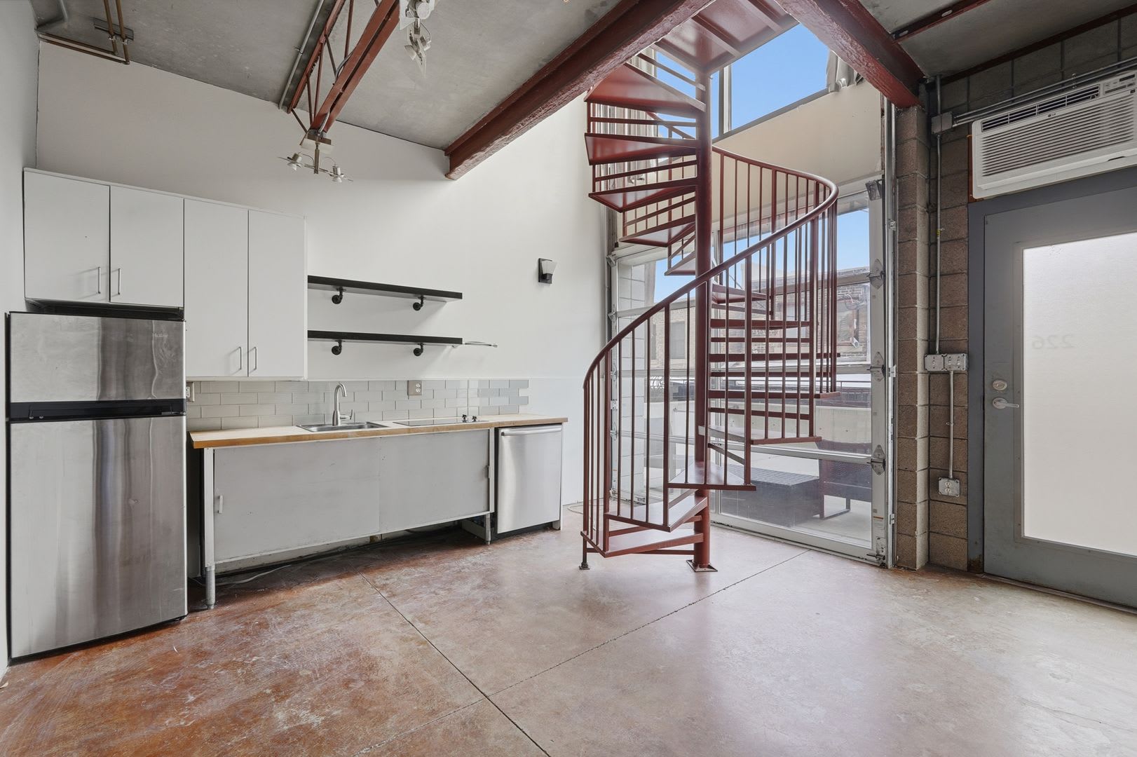 Modern Pet Friendly 1 Bedroom Condo In Prime Salt Lake City Location With In Unit Washer Dryer Stainless Steel Appliances – photo 2