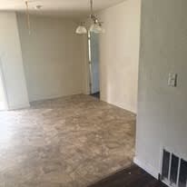 206 E Spring – photo 3
