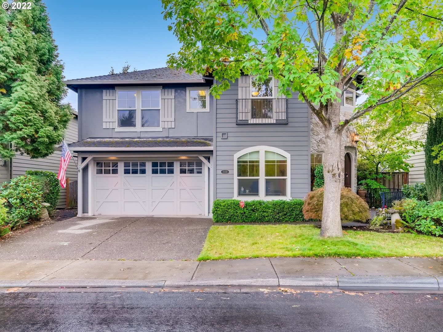 Large Rock Creek Single Family Home – photo 1