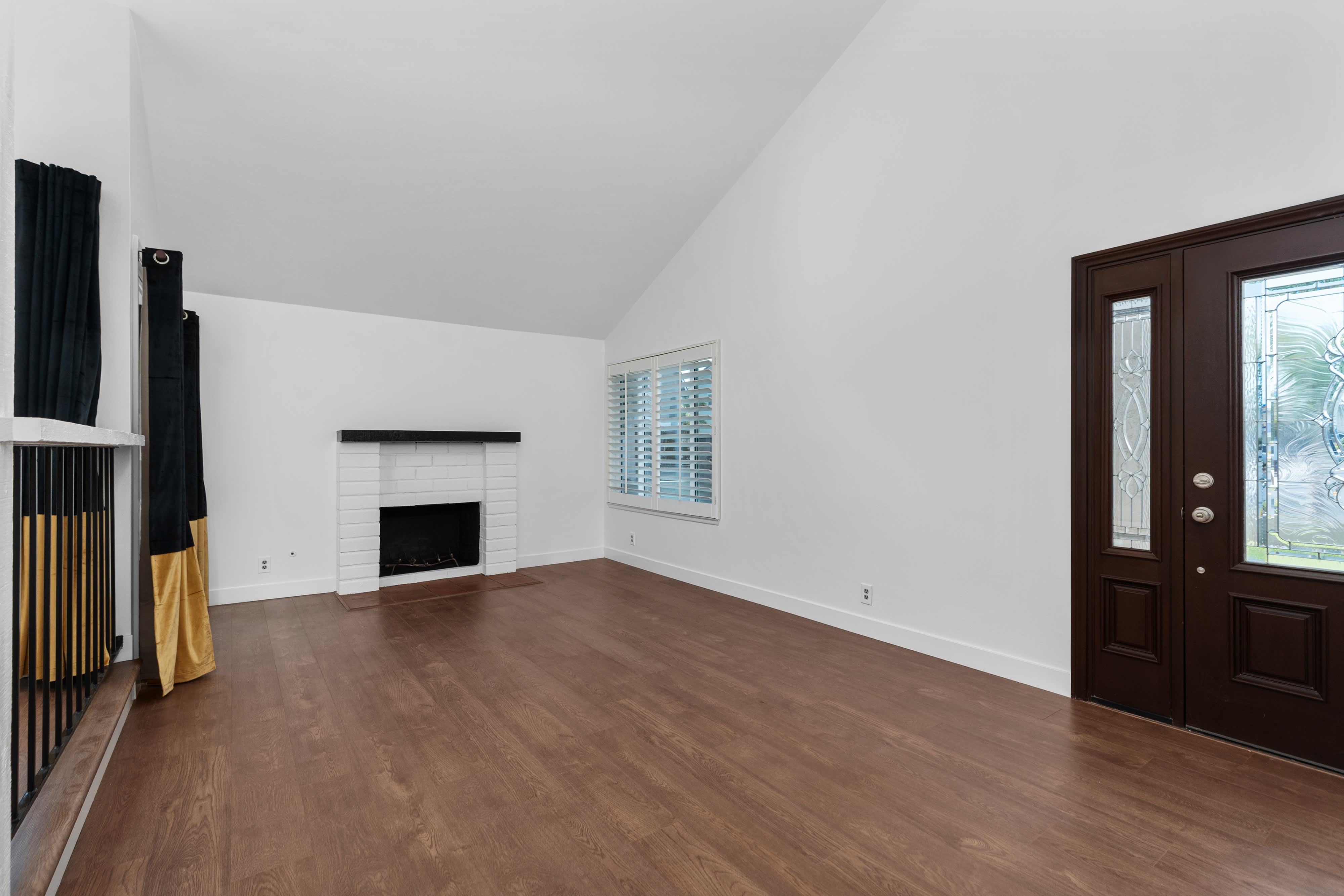 6595 Jaluit Street – photo 5