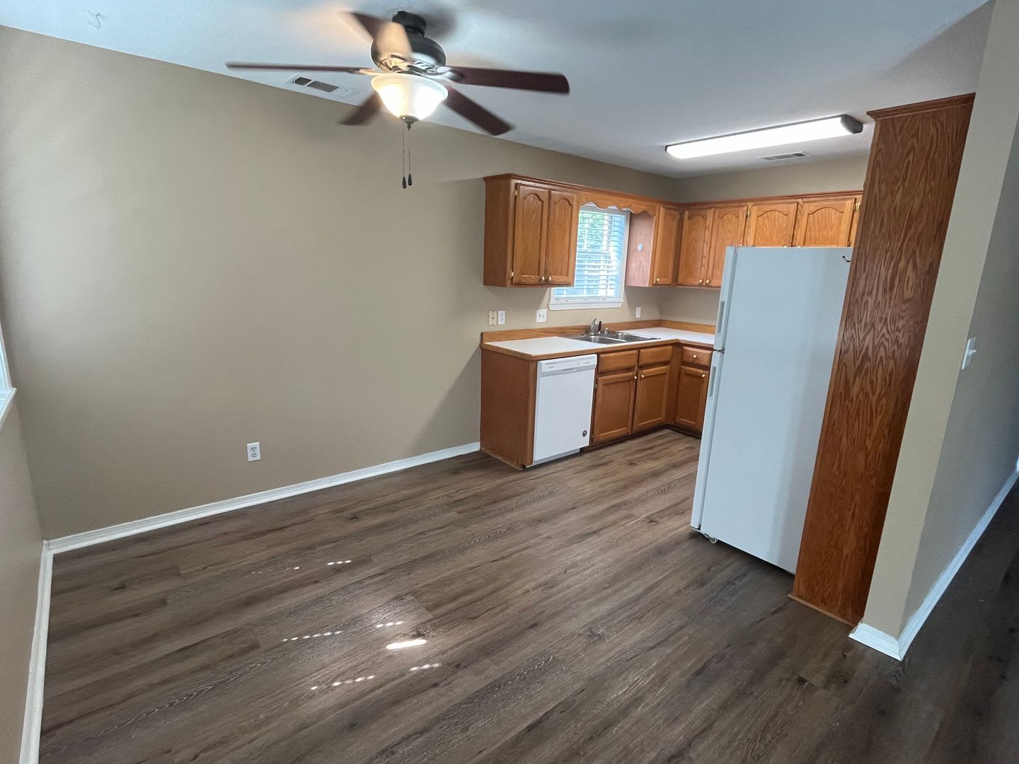 2005 S Tampa Ave – photo 4
