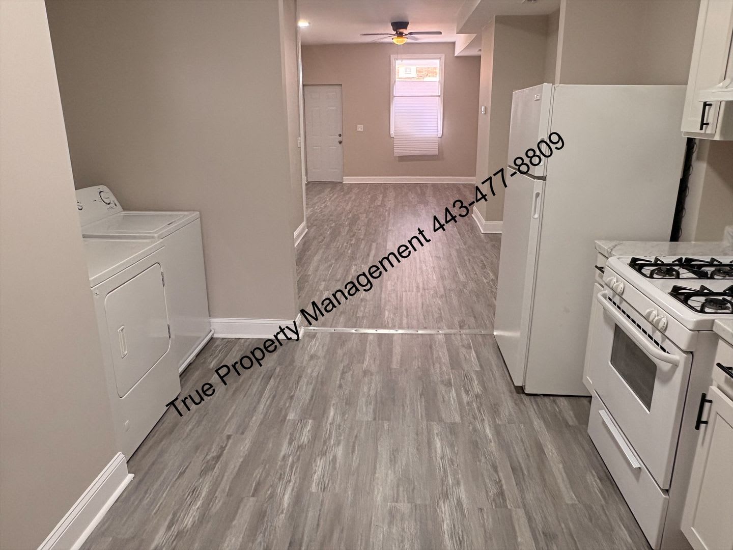 Spacious 3-Bedroom Home with In-Unit Washer & Dryer – Only $1,400/Month – photo 4