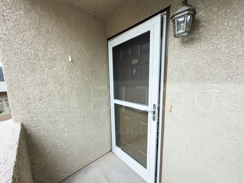 6925 Ash Creek Hts – photo 2