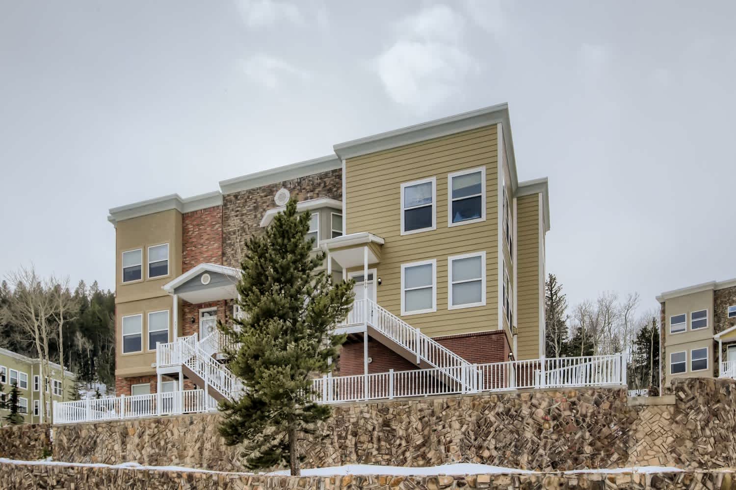 799 Martin Drive – photo 1