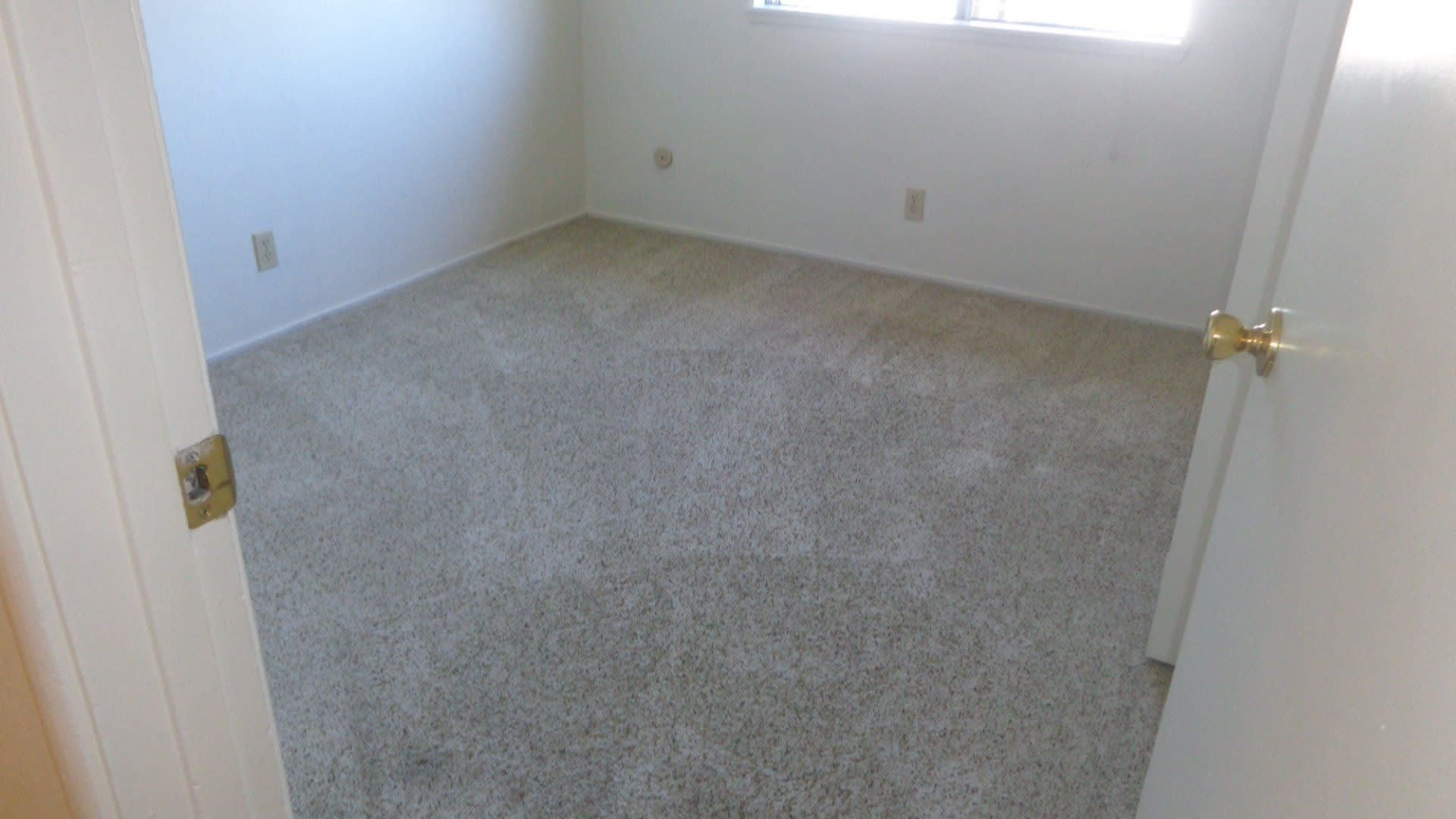 2 Bedroom Condo – photo 4