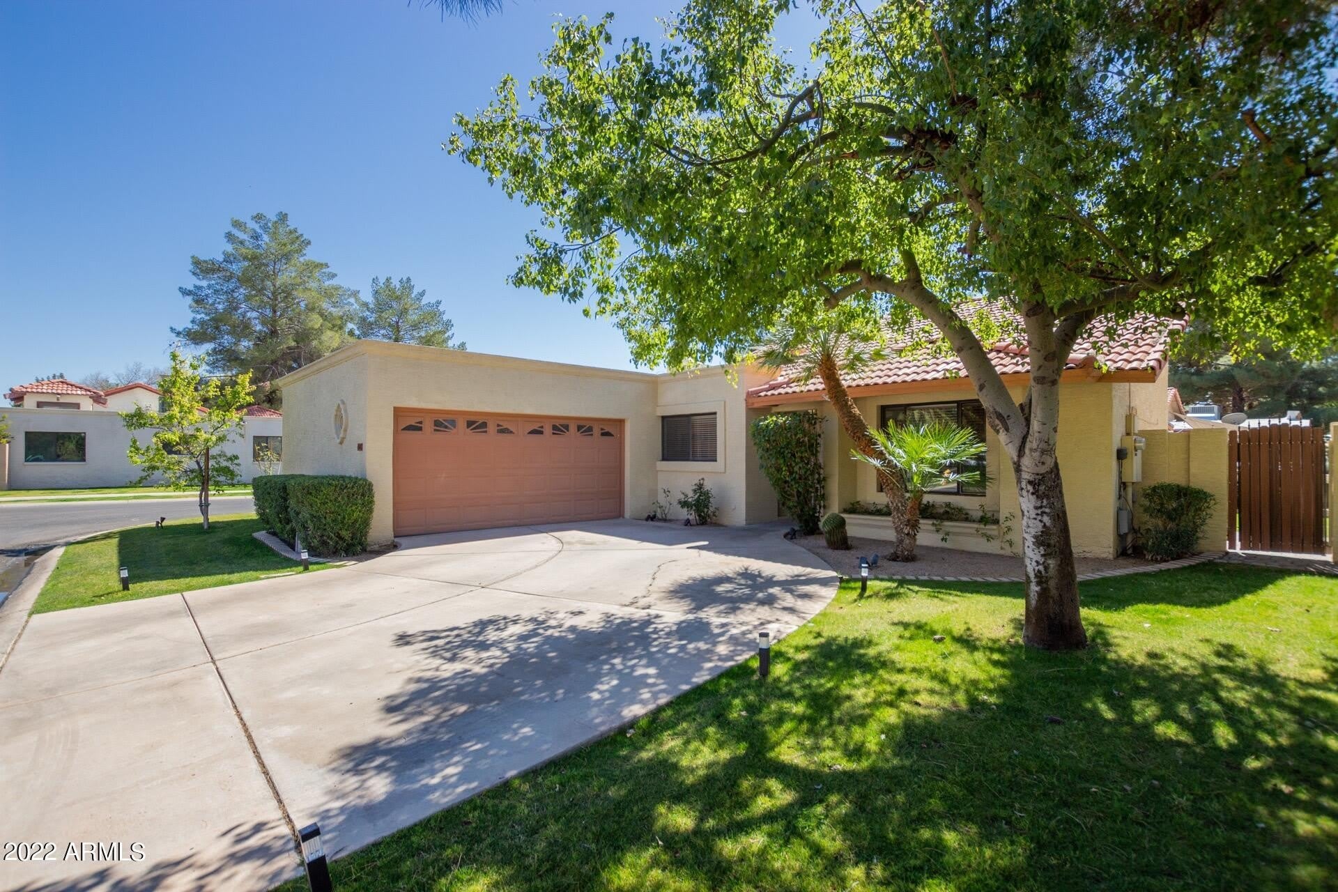 311 E PINON Way – photo 4
