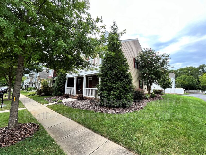 10330 Royal Winchester Drive – photo 3