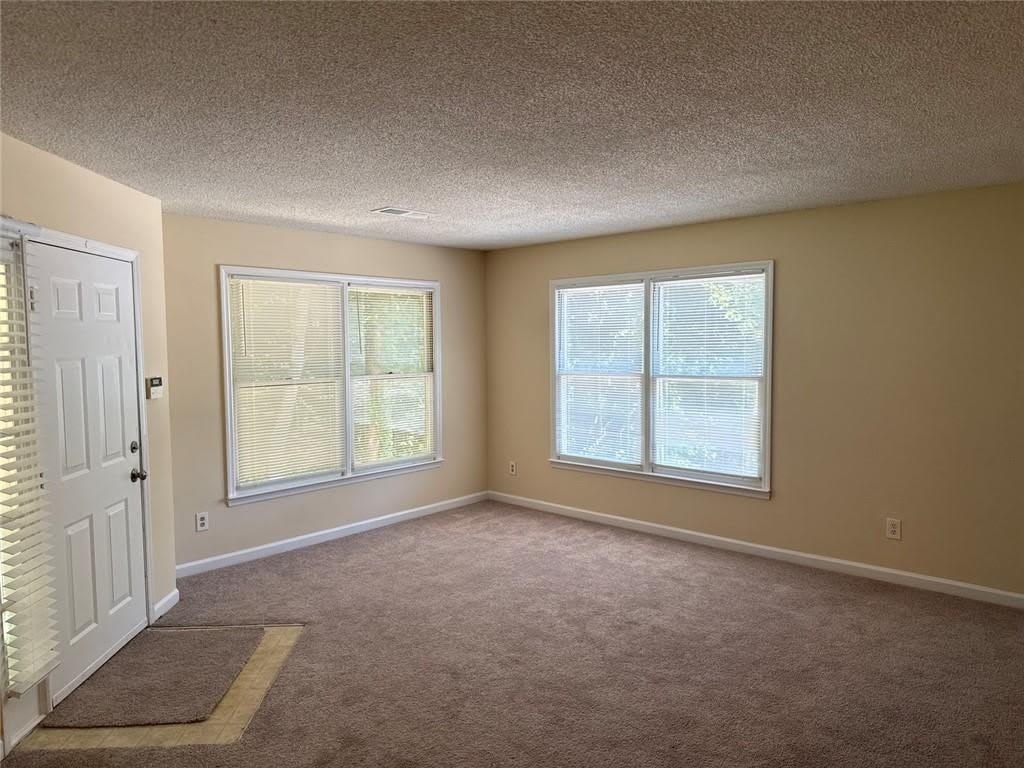 1600 Oakpointe Drive SW – photo 2
