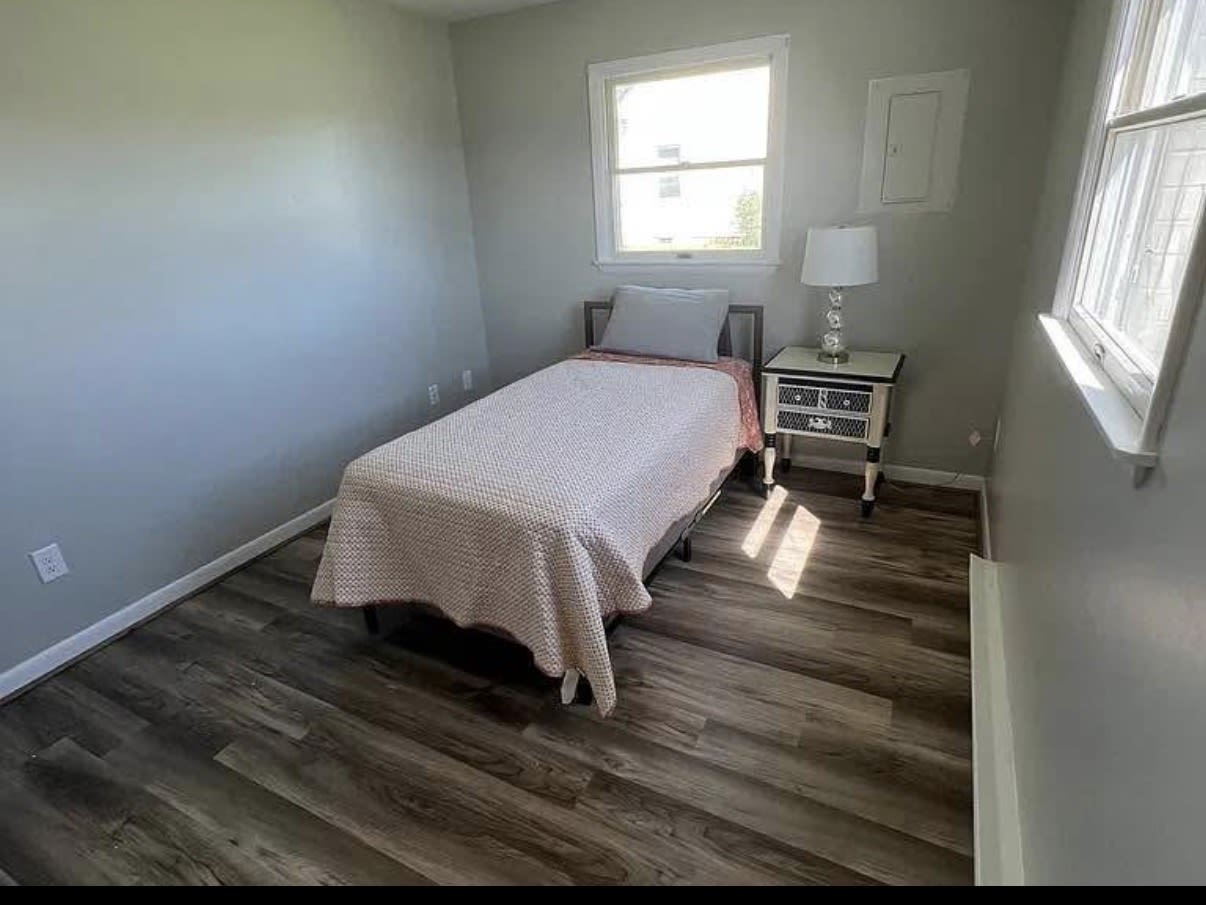 29460 Greenfield Avenue – photo 1