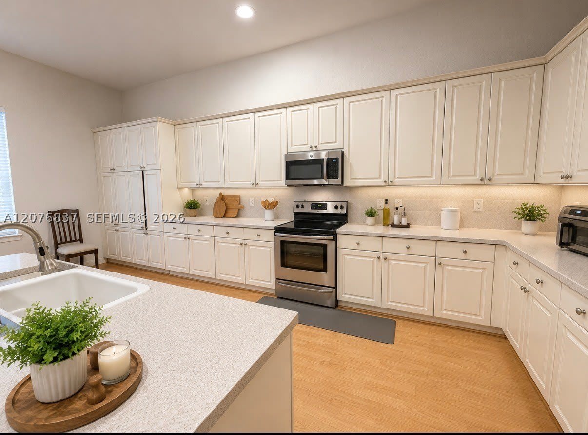 1213 Skylark Dr – photo 4