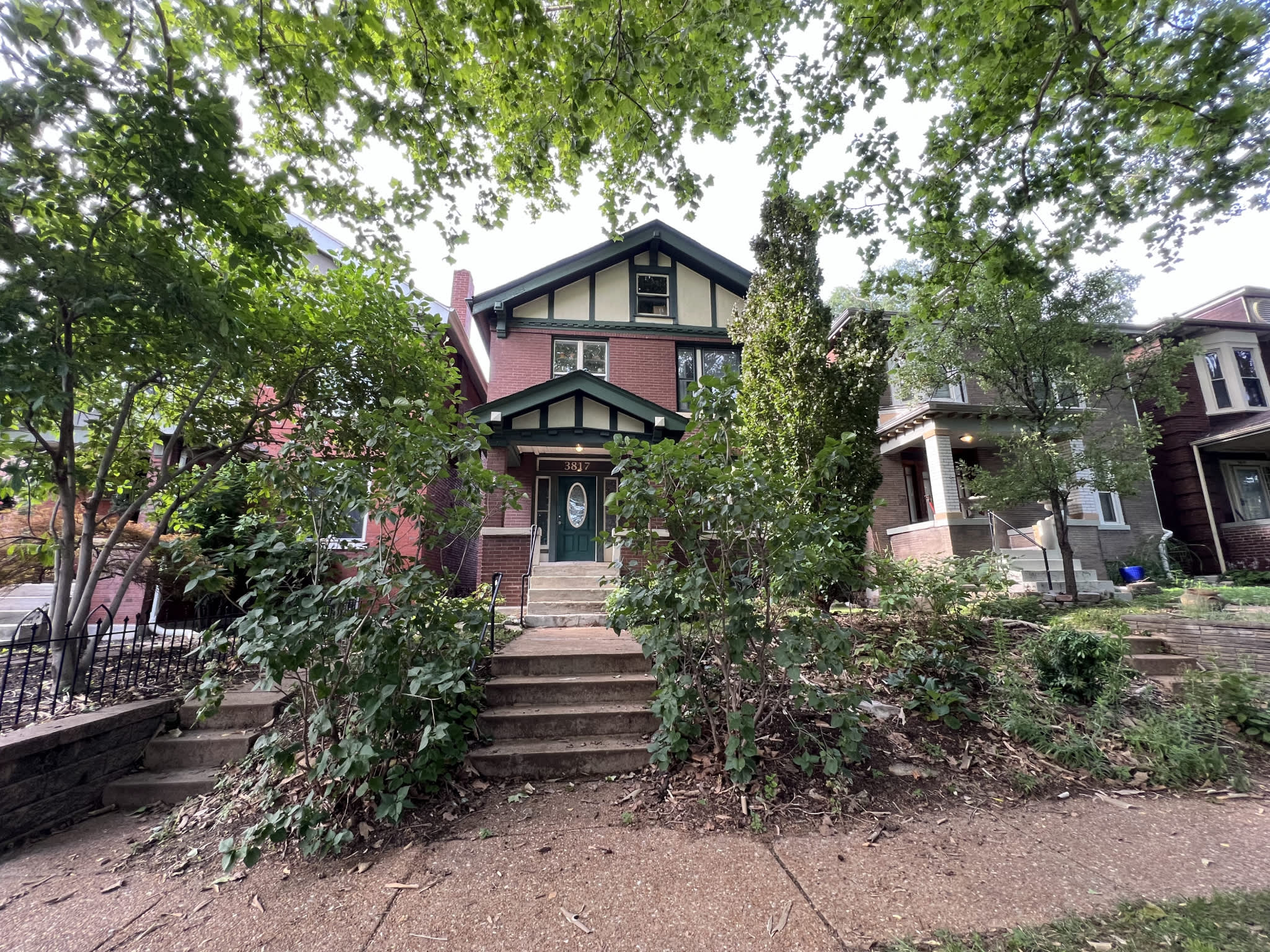 3817 Lafayette Avenue – photo 2