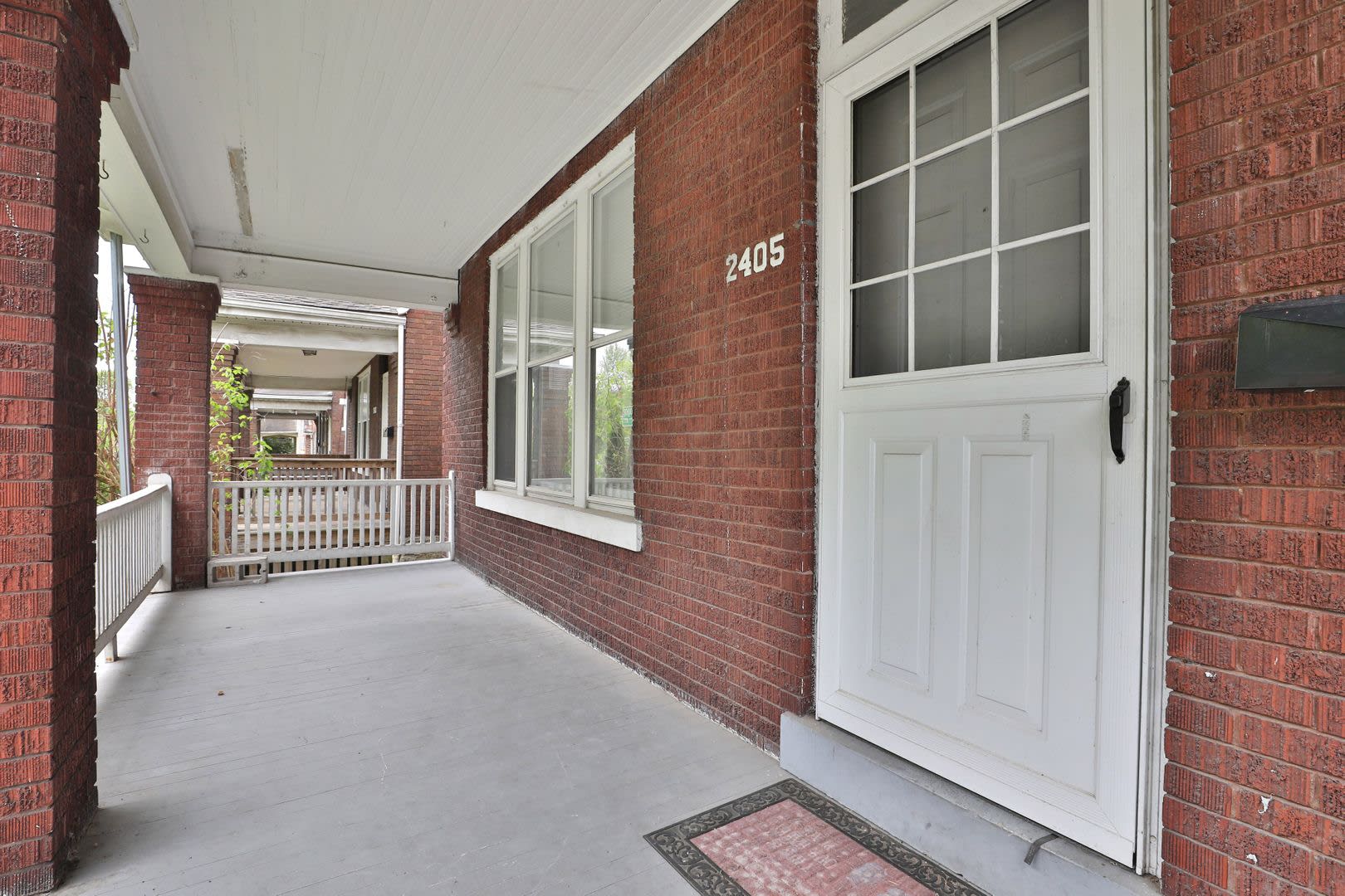Charming 5-Bedroom Home with Exposed Brick and Modern Upgrades – photo 3
