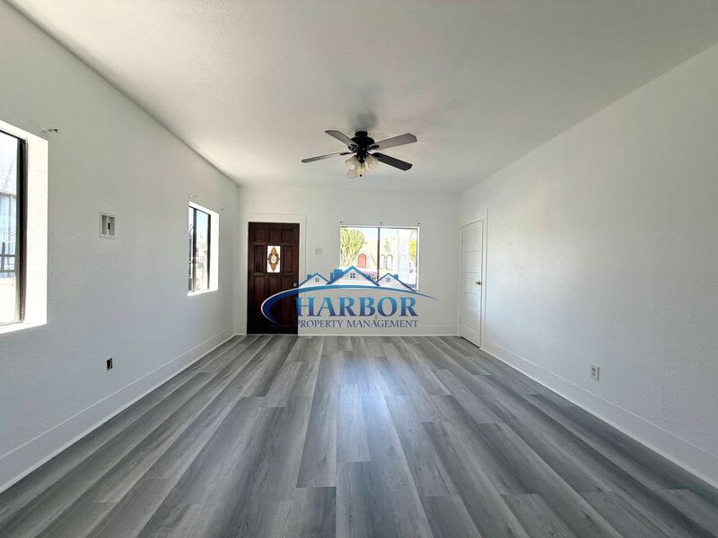 645 W 15Th Street – photo 2