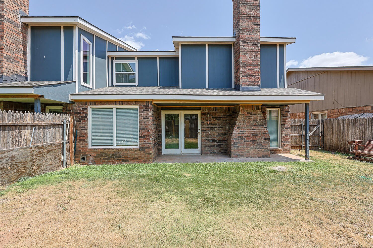 8308 Albany Avenue – photo 5