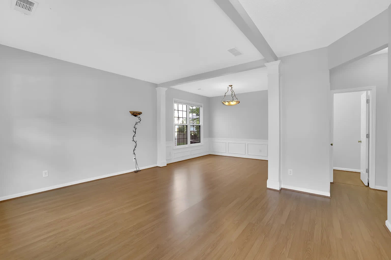 440 Chippenham Court – photo 3