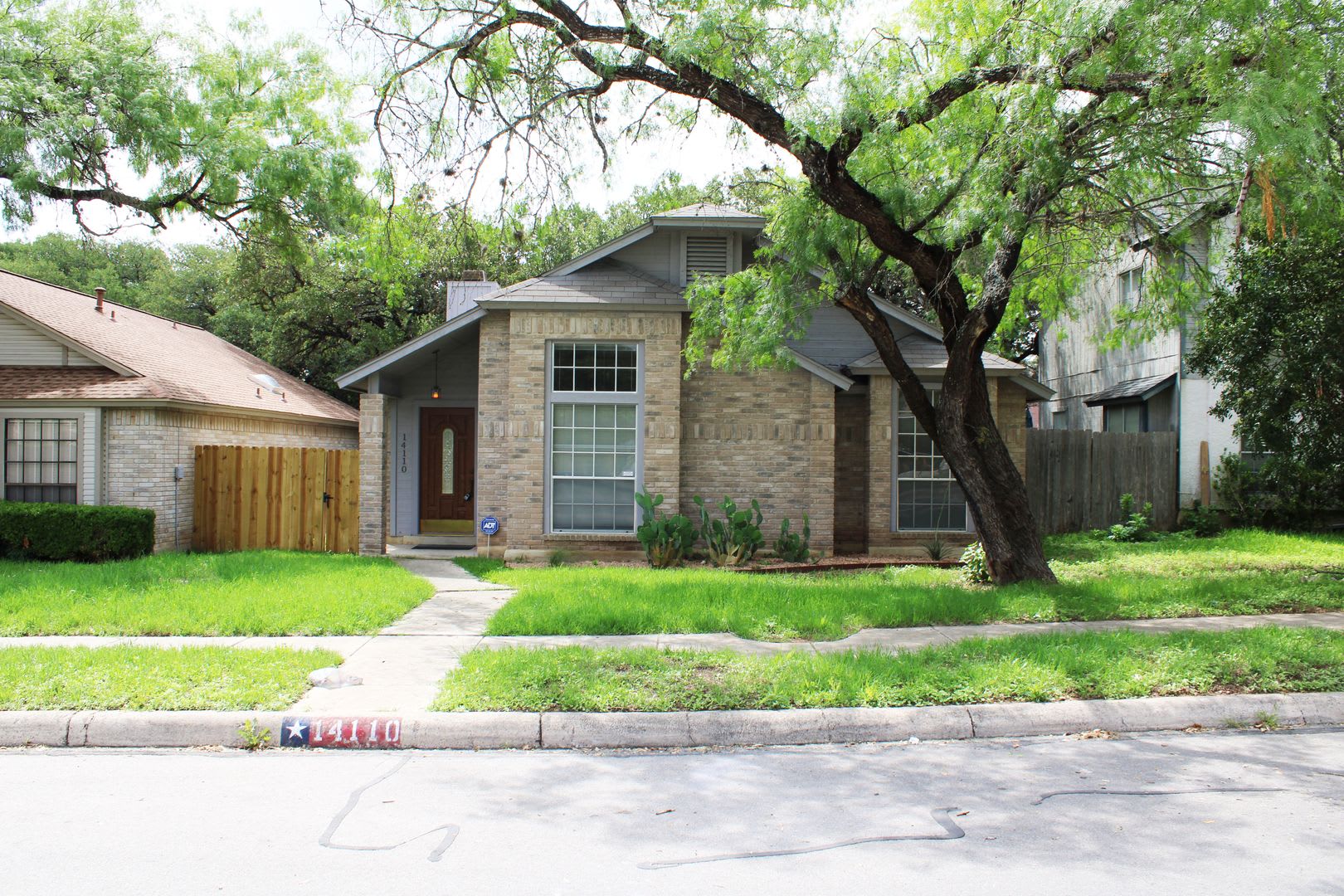 3-BEDROOM IN CASTLE HILLS FOREST – photo 3