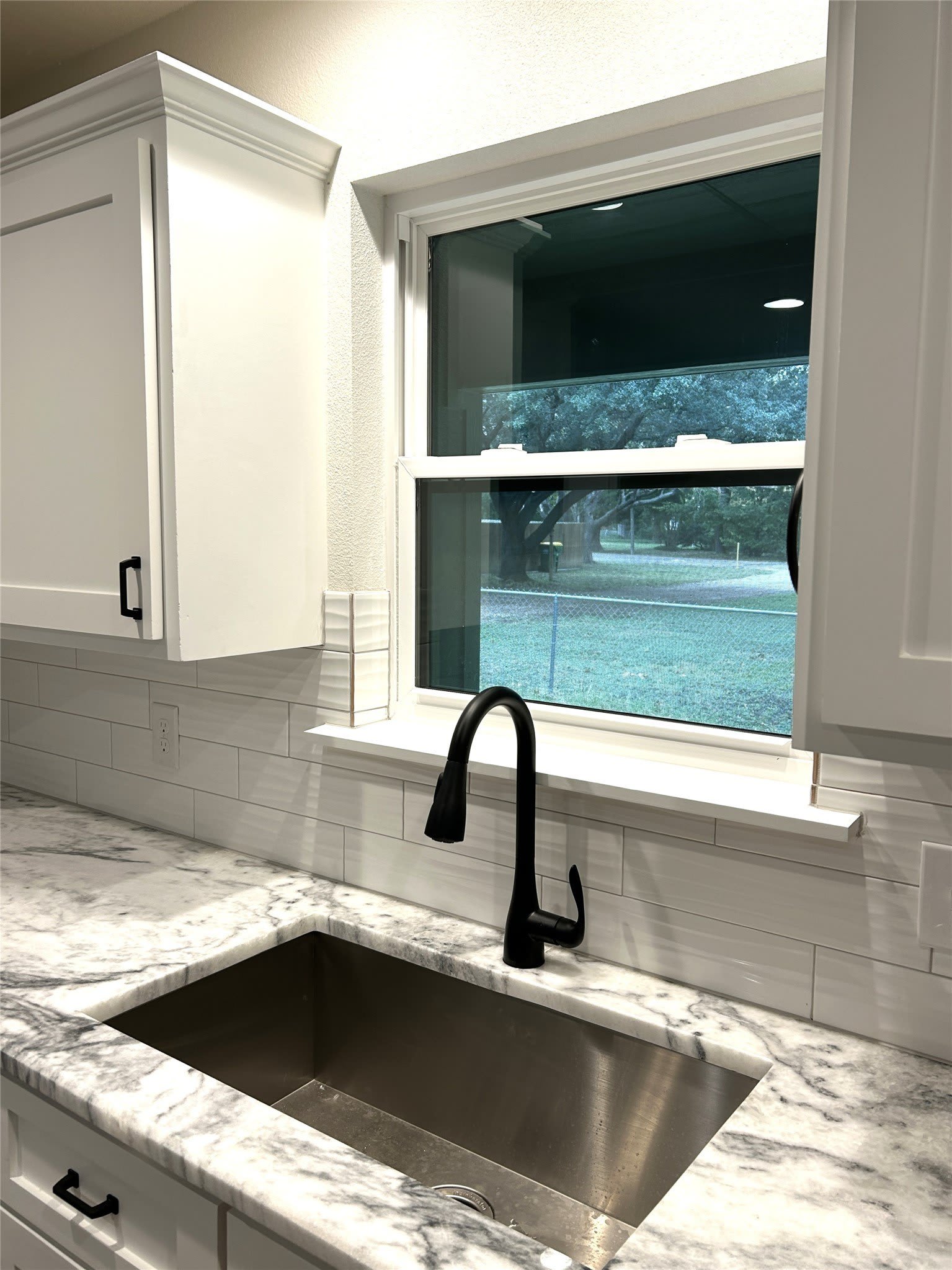 405 S 6th Street – photo 5