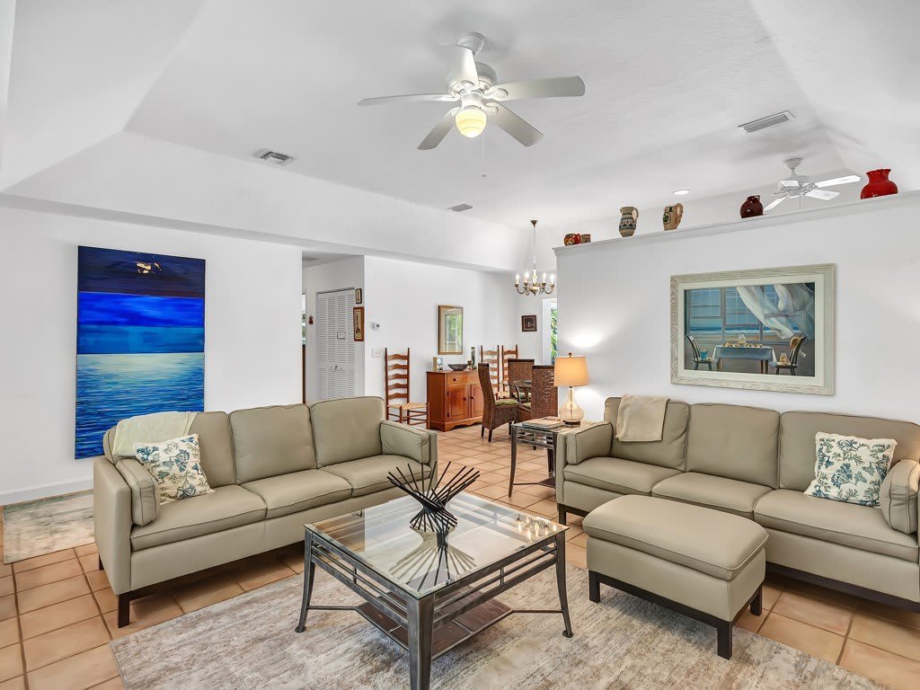 1545 Pelican Lane – photo 5