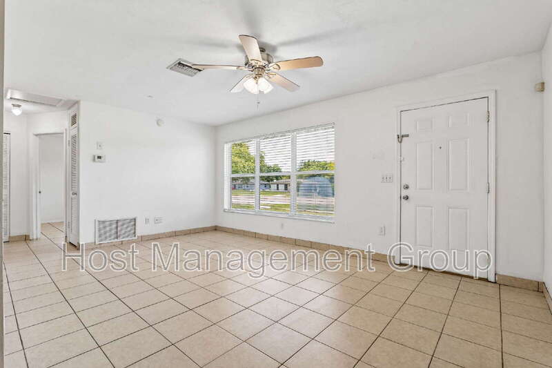 1544 Providence Boulevard – photo 3