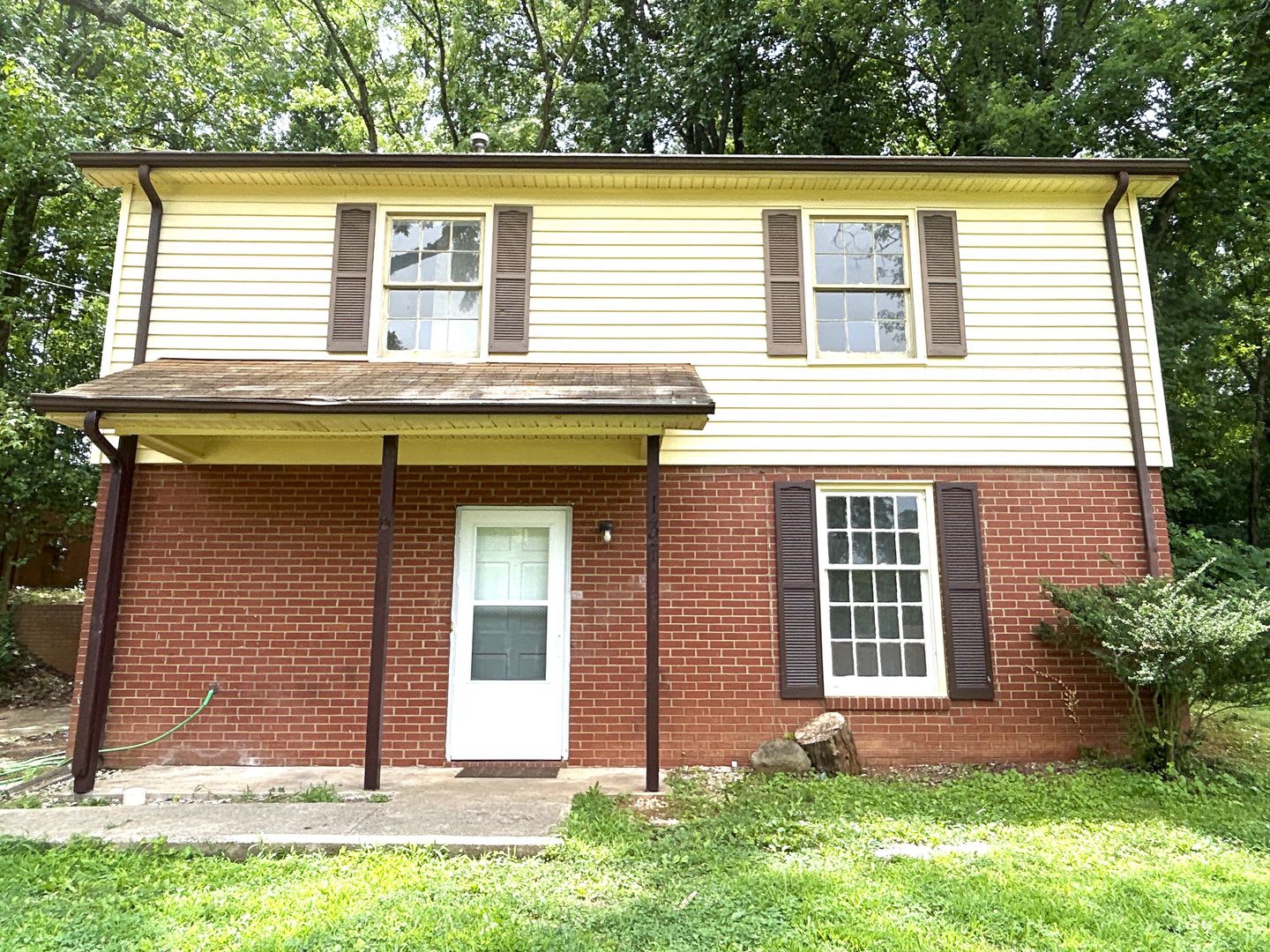 T.R. Lawing Realty Property – photo 1