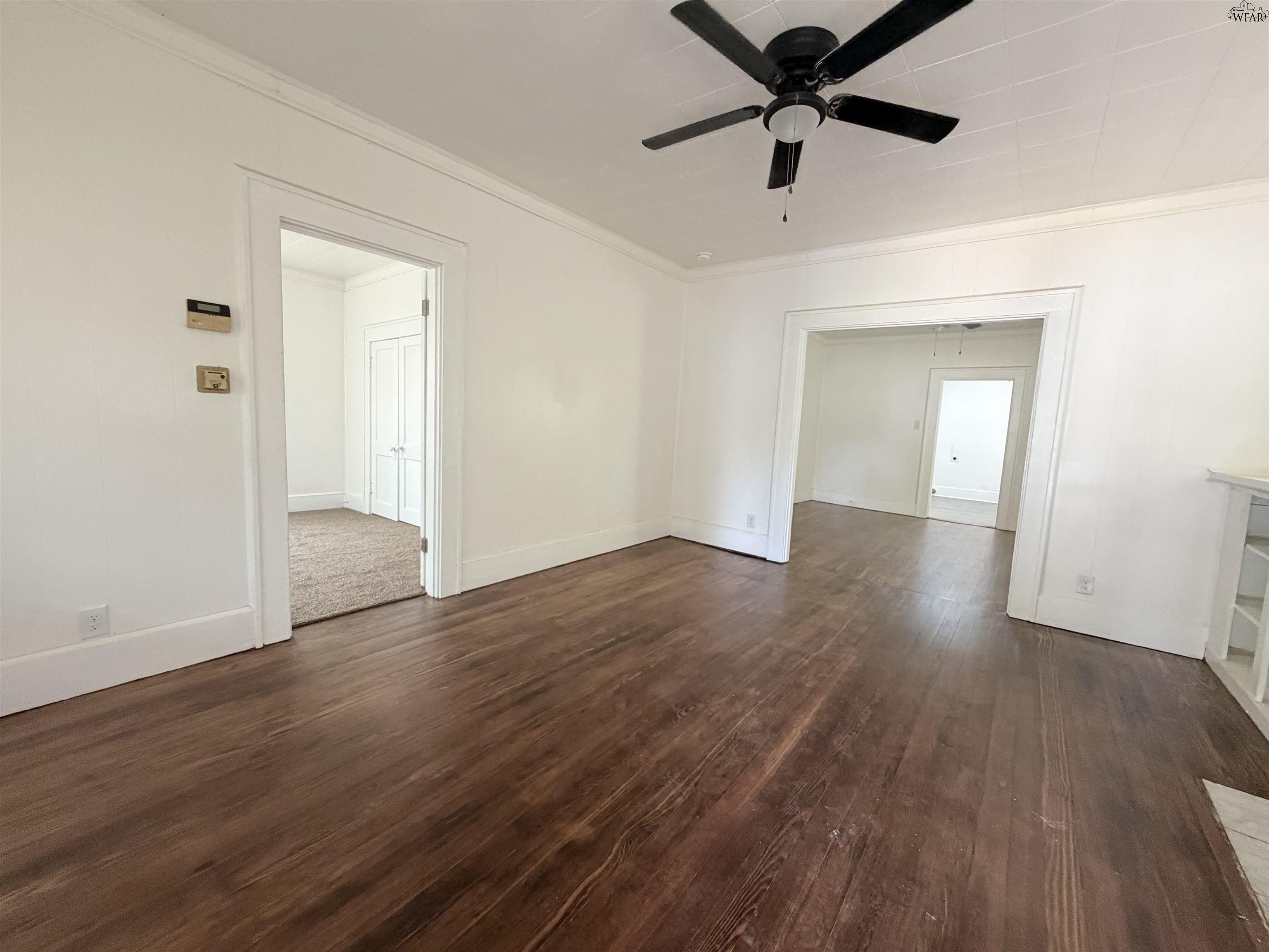 2115 AVENUE F – photo 4