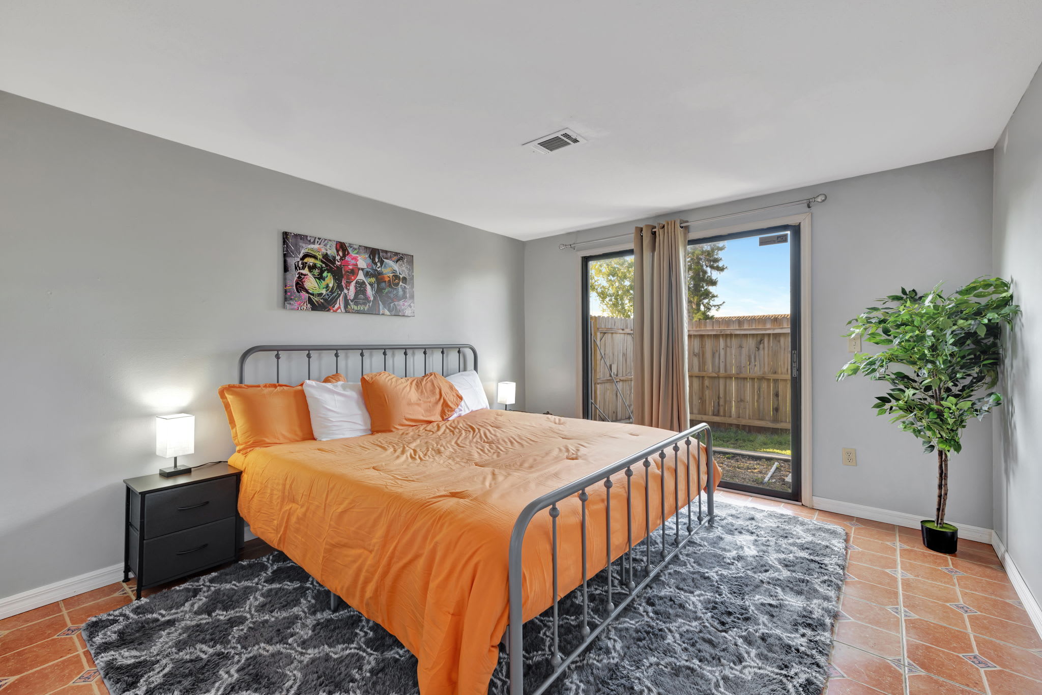 3866 Allenwood Street – photo 4