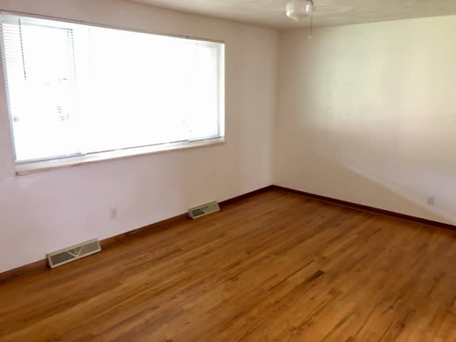 1213 Francis St – photo 4