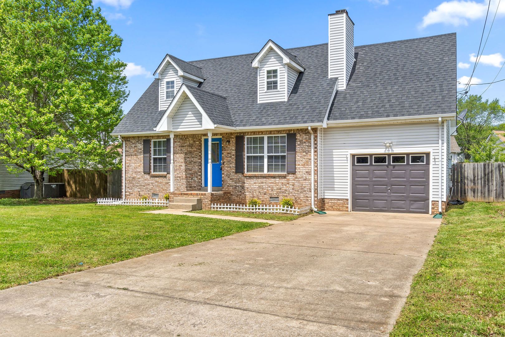 Fenced Backyard with Covered Deck! – photo 3