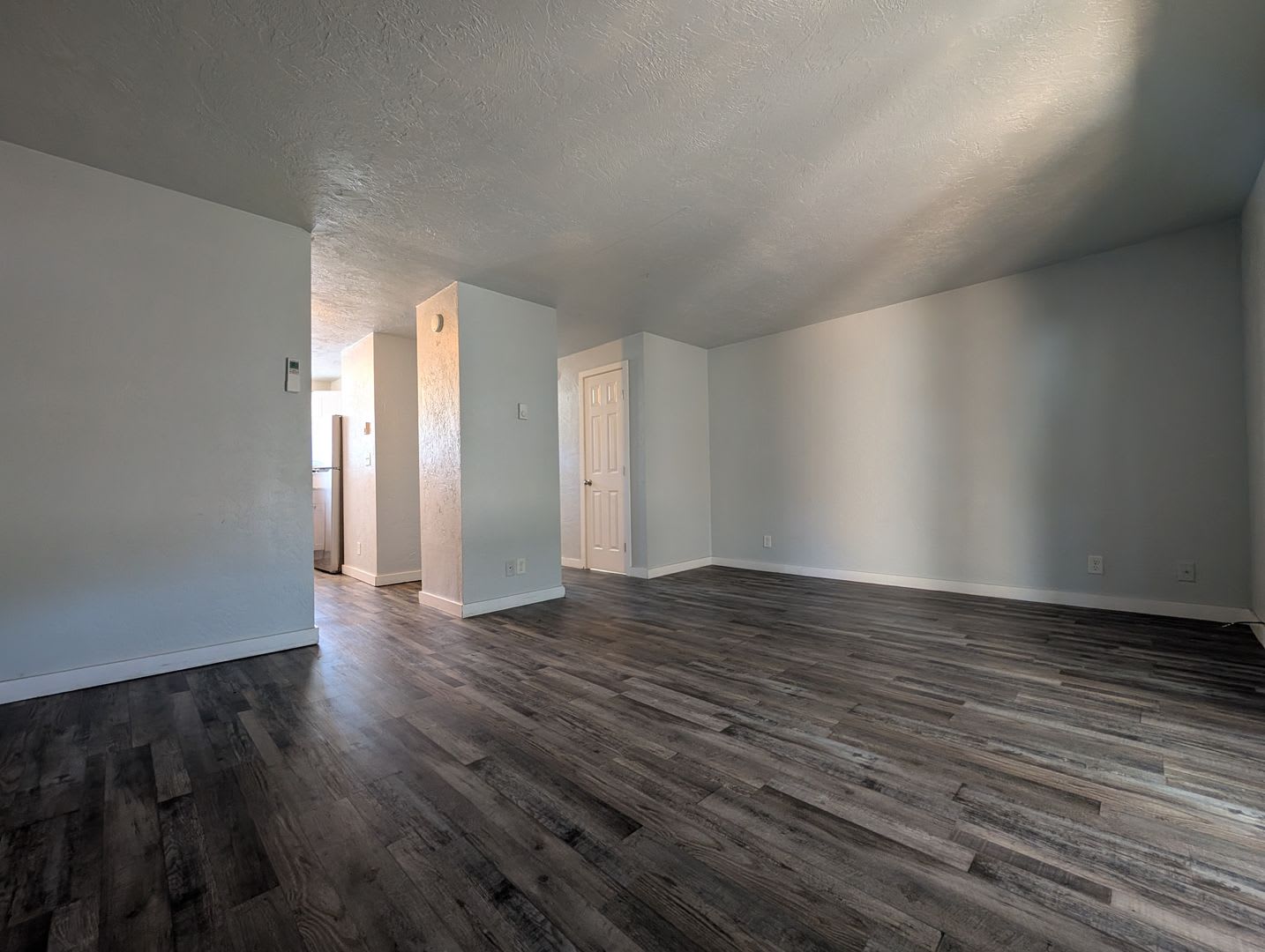 Cute 2Bd 1 5Bth Unit With Private Patio And On Site Laundry – photo 5