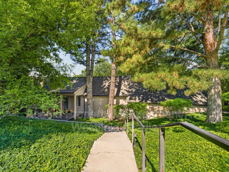 11107 North Gambol Oak Circle – photo 5
