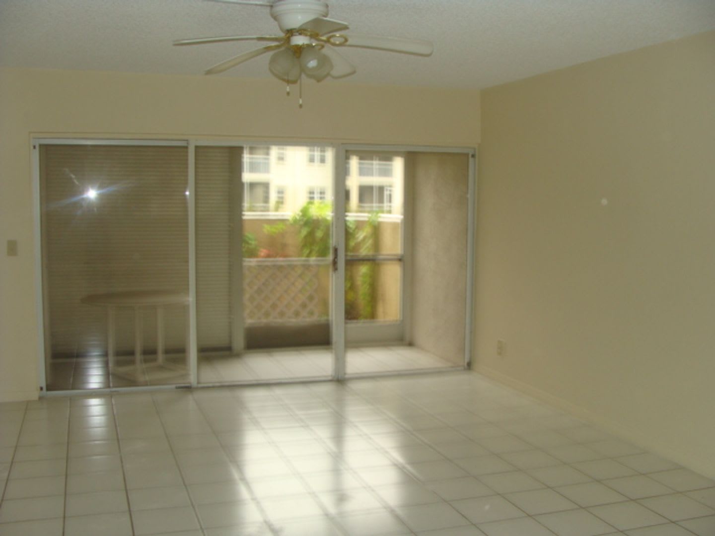 One Bedroom Condo Unit For Rent In Midport Ii – photo 5