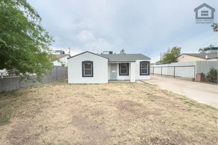 2517 East Culver Street – photo 4