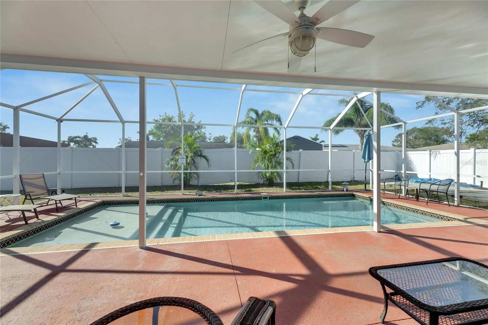 412 FLAMINGO Drive – photo 2