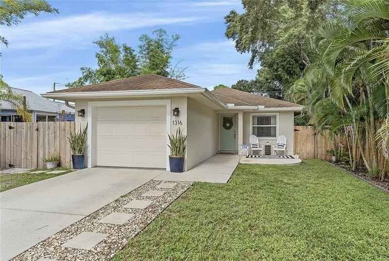 1316 Charlotte Avenue – photo 2