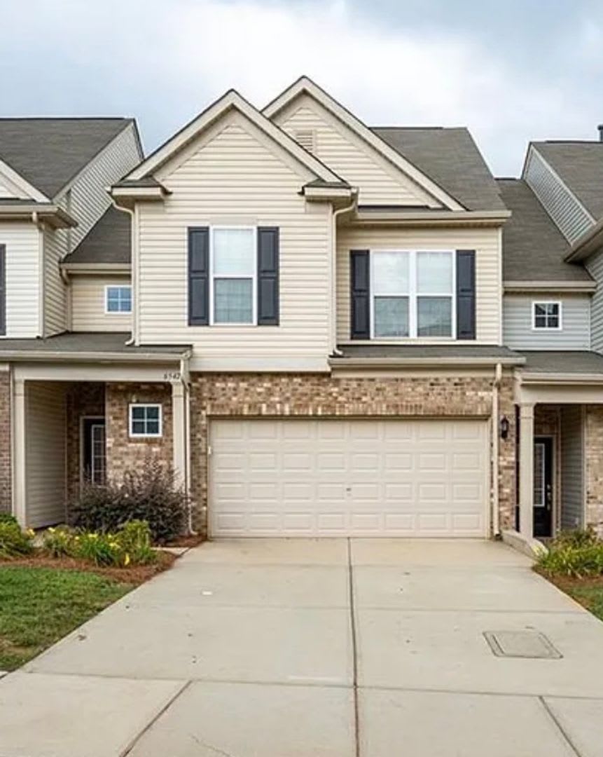 Gated Community – photo 1
