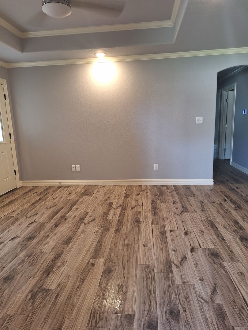 ** to discuss a move in special on this Duplex** – photo 3