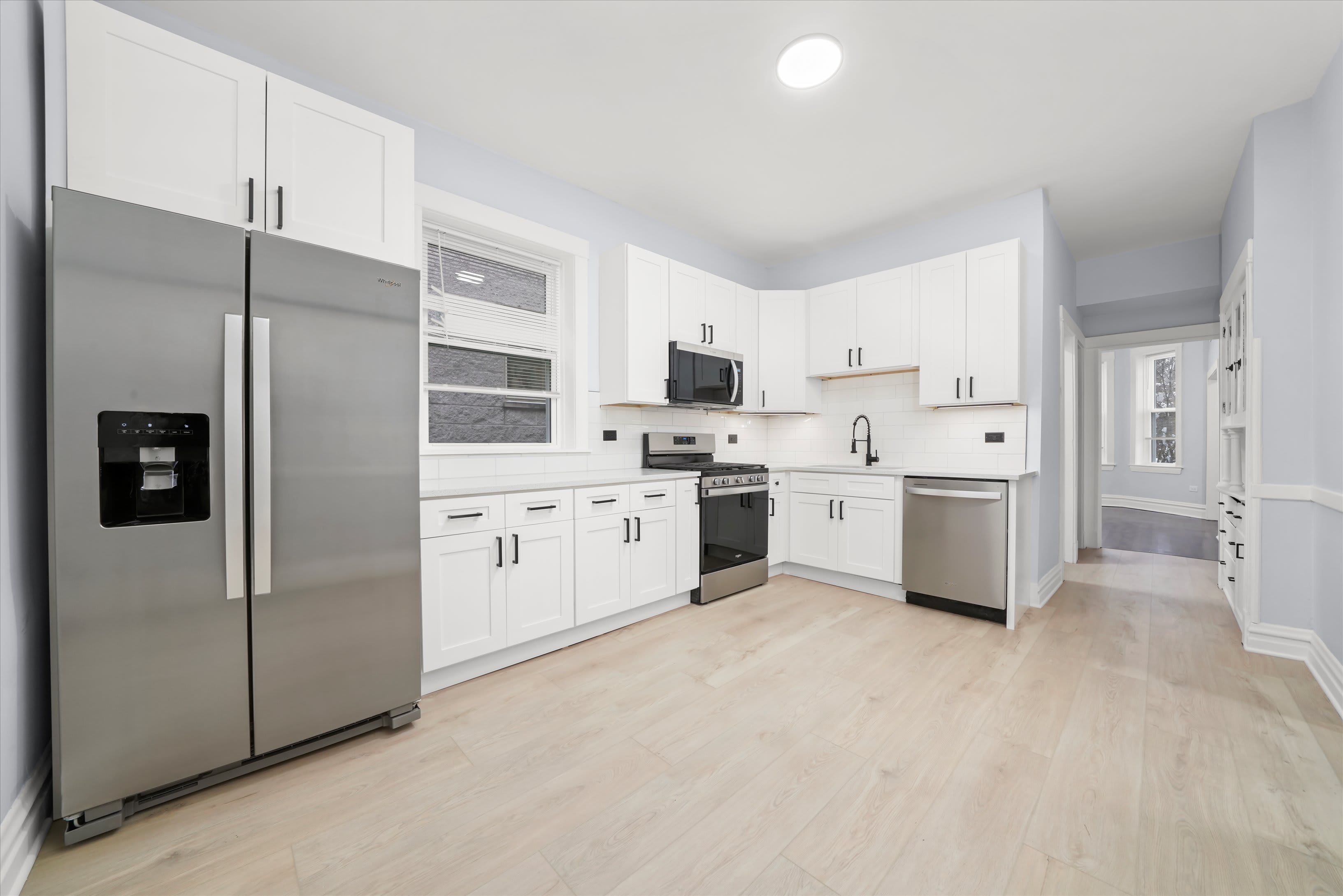 2735 N Central Park Ave – photo 3