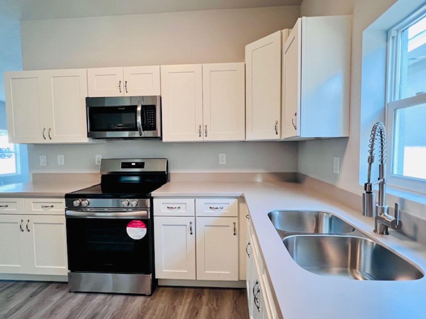 3BR/2BA Gated Community in Sebring – photo 3