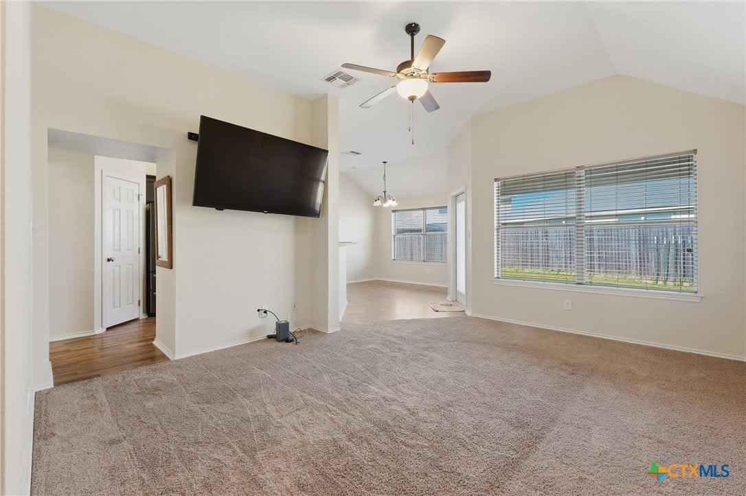 1312 Lantana Court – photo 4