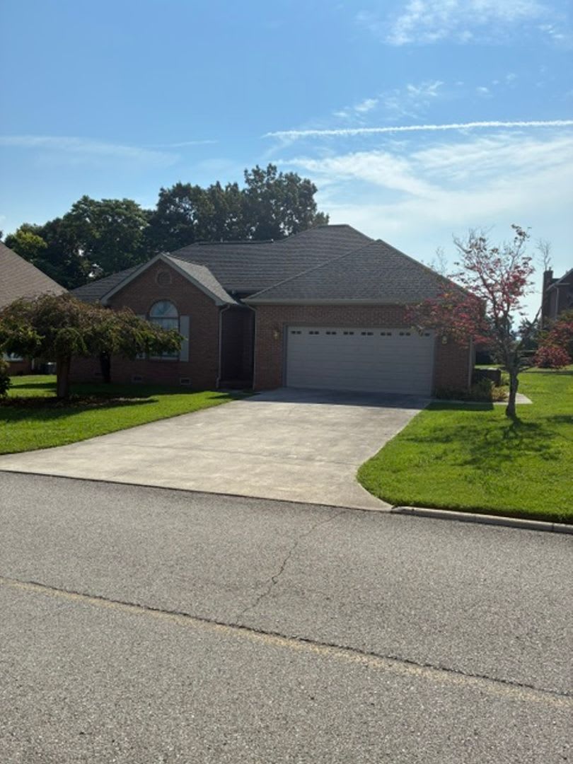 Maryville 37801 Coming Soon Showings Begin September 25 2026 3 Bedroom 2 Bath Home In Royal Oaks Subdivision – photo 1