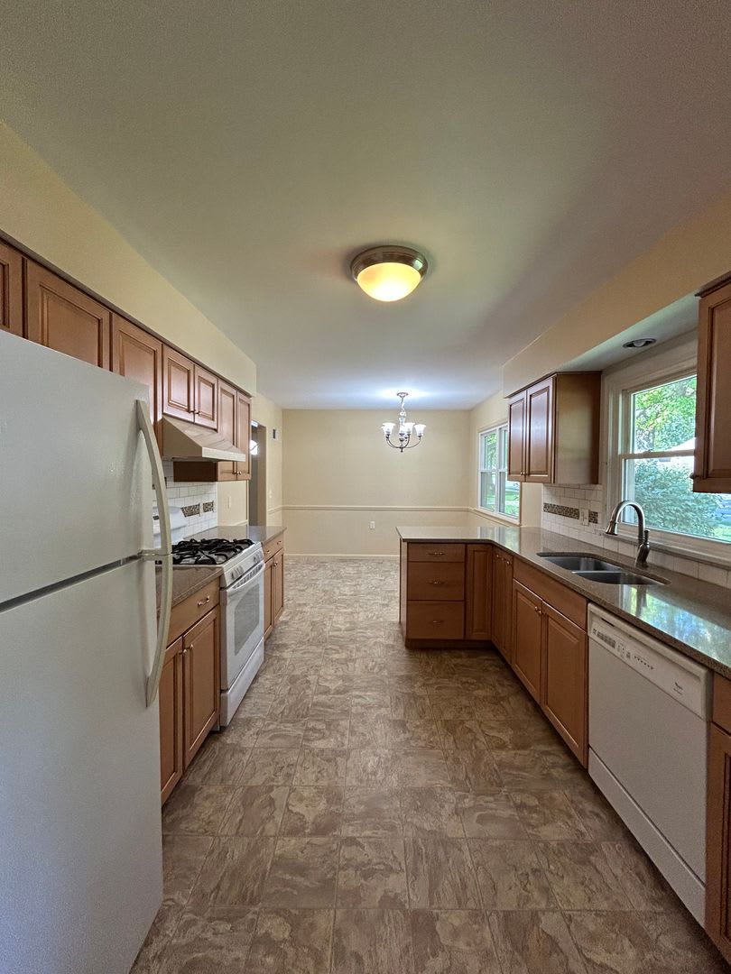 More Space, More Charm, More Reasons to Call This Home! – photo 3