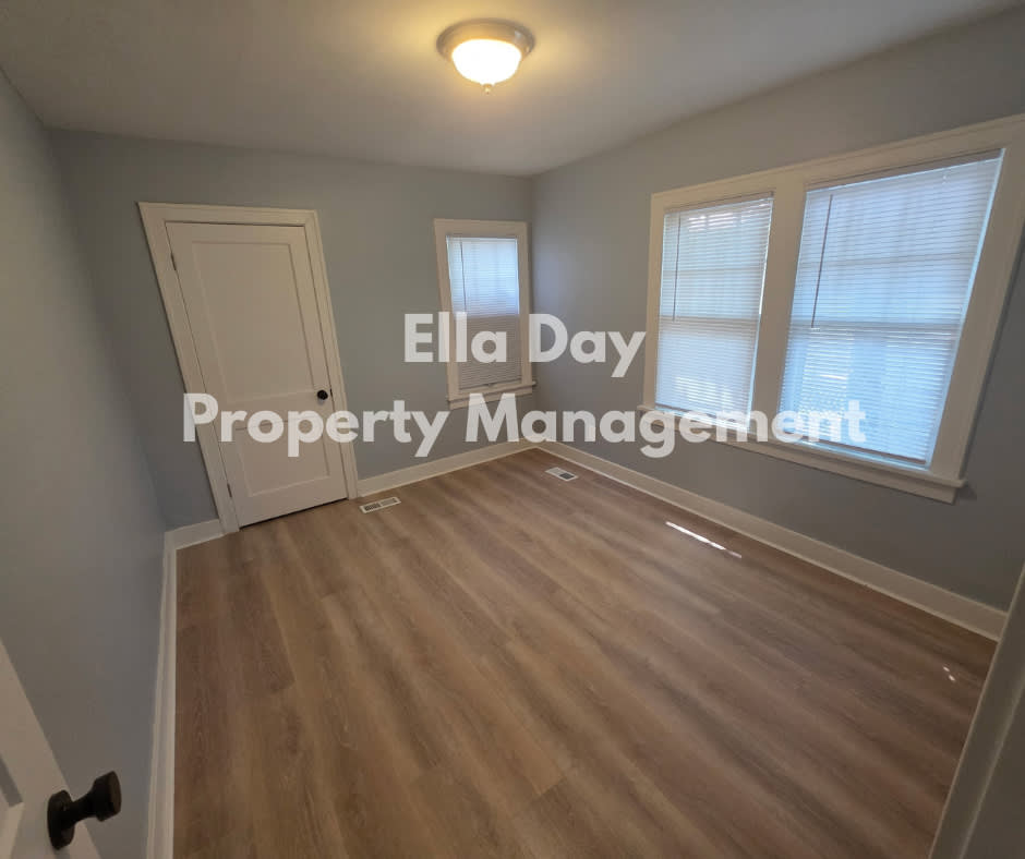 1002 South Topeka Street – photo 4