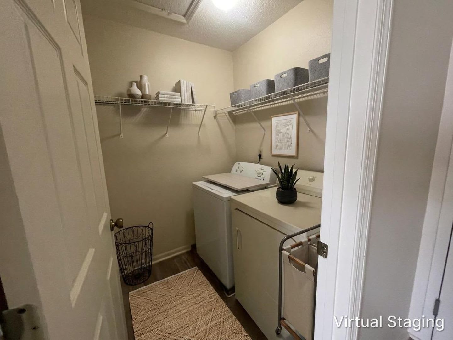 Renovated Nice Garden Level 2 Bedroom 2 Bath Apartment Near Branson Hills – photo 5